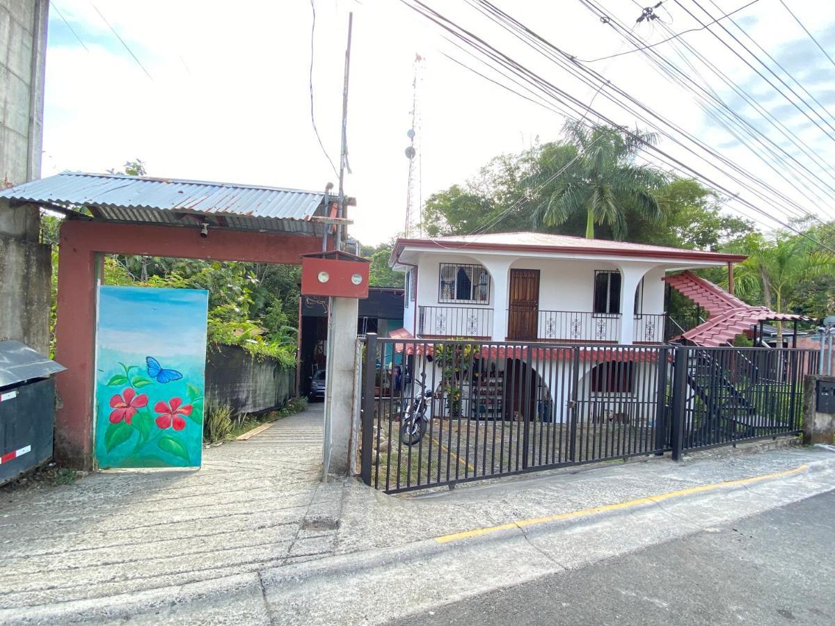 Blue Morpho House B&B Manuel Antonio Extérieur photo