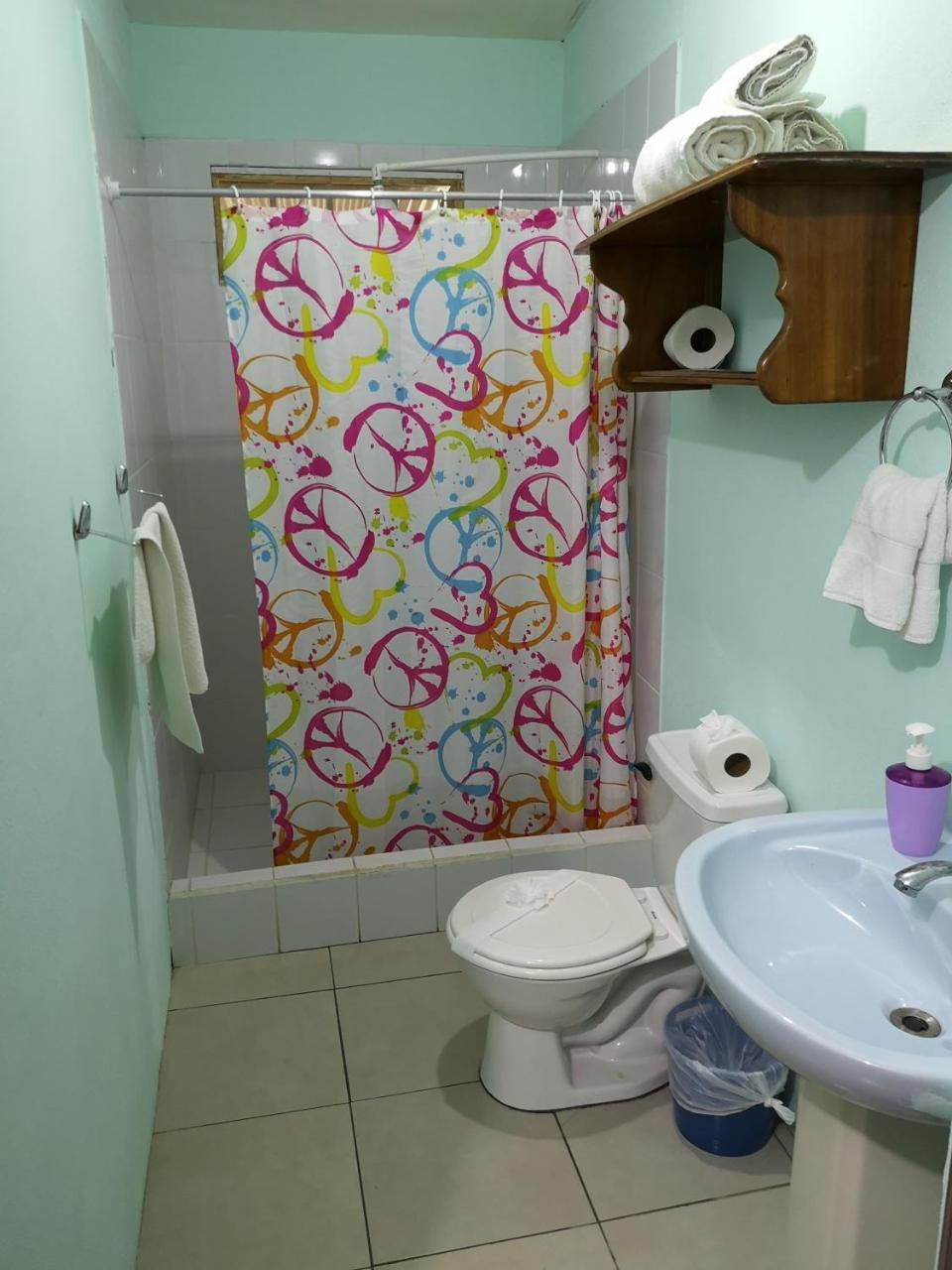 Blue Morpho House B&B Manuel Antonio Extérieur photo